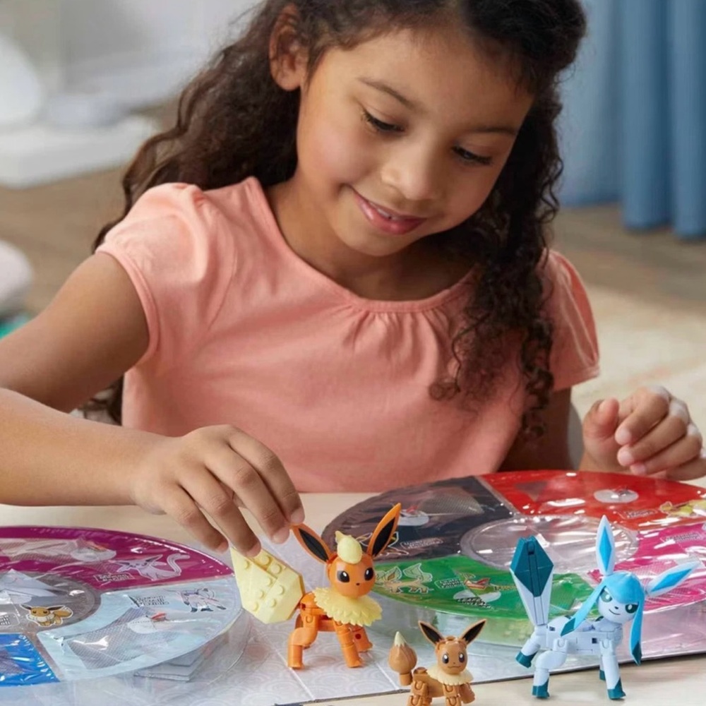 Mega Pokemon Every Eevee Evolution! 9 Figure Building Set - 470 Pieces - Picture 7 of 11